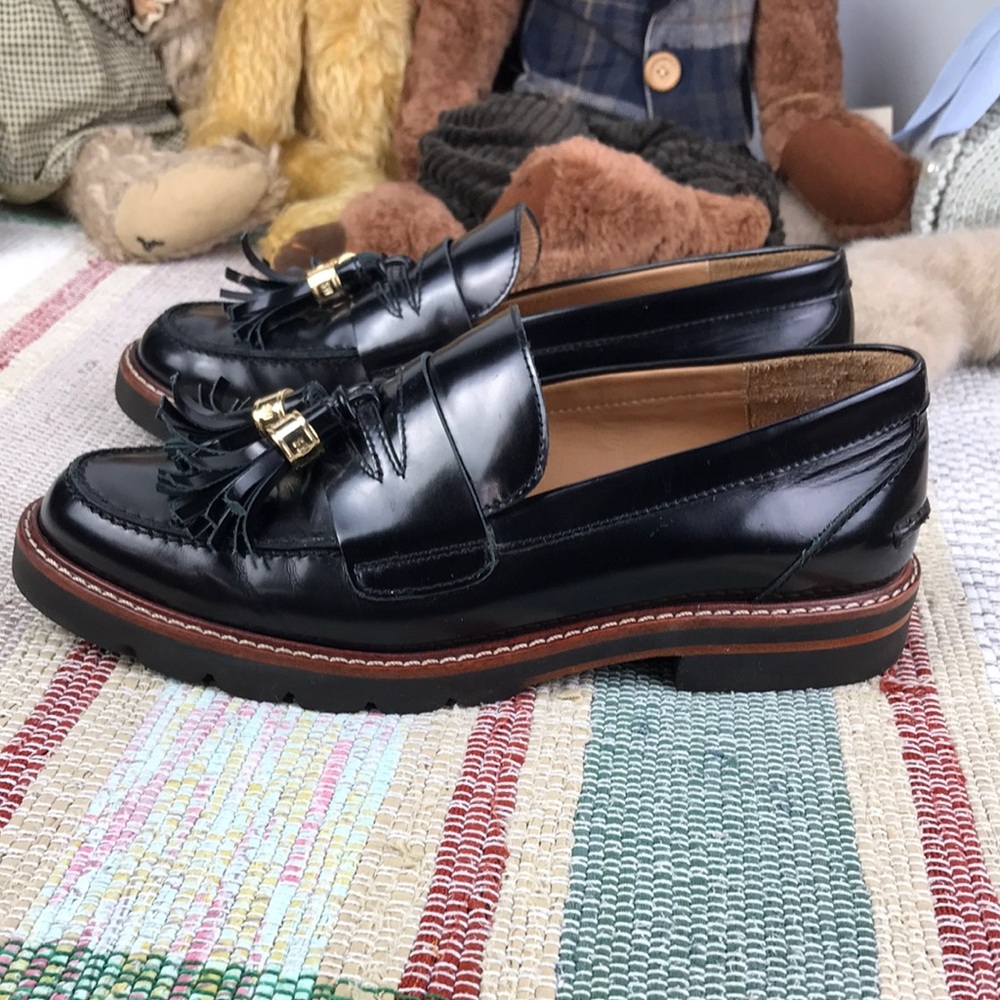 Stuart Weitzman Made In Spain Black Leather Tassel Loafers with Gold Accent